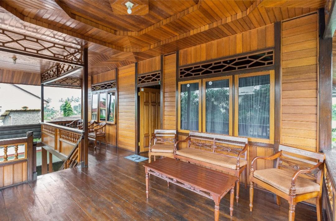 Villa Anjung Balak Кисаруа Екстериор снимка