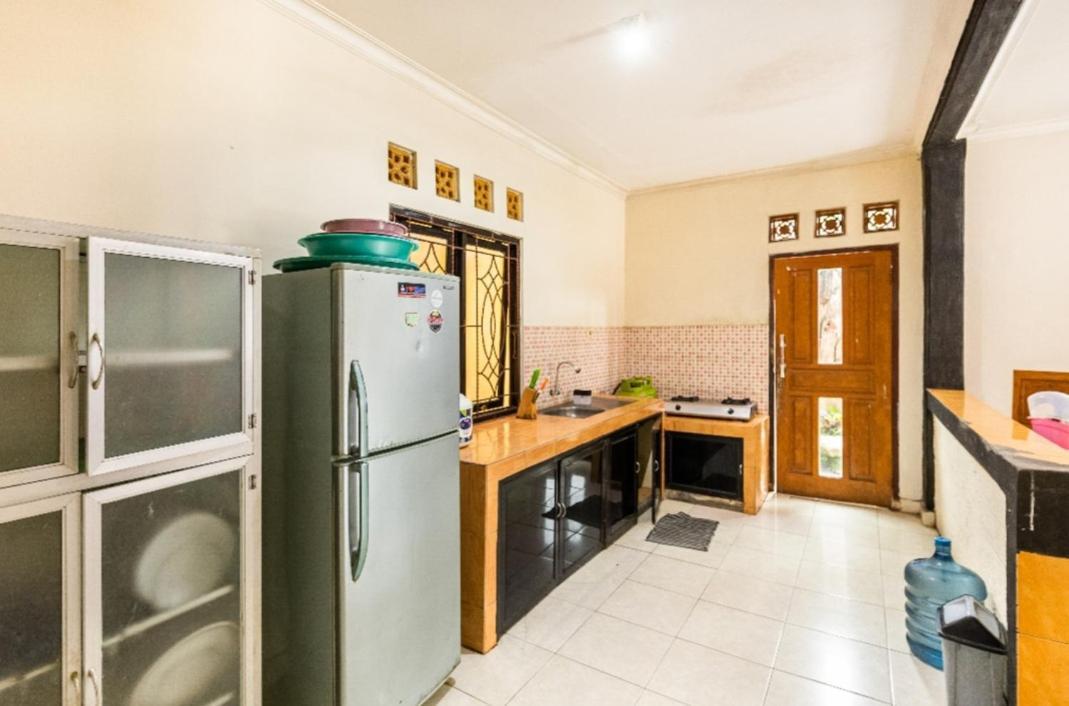 Villa Anjung Balak Кисаруа Екстериор снимка